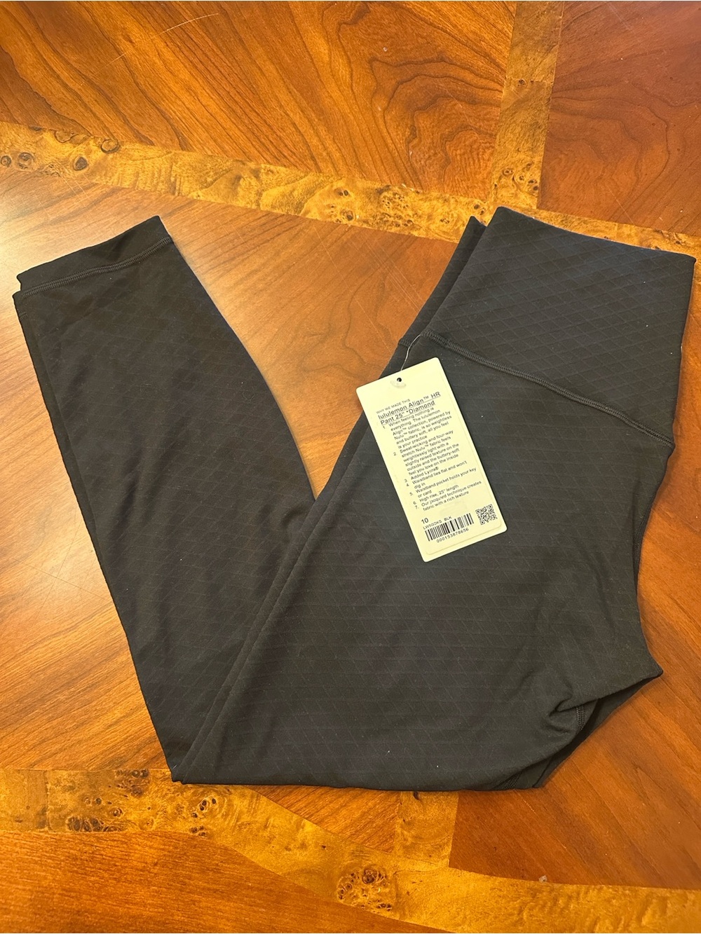 Lululemon Align High Rise Pant 25” diamond Black Leggings